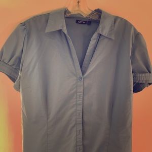 🌸sale! Business casual blouse, blue top
